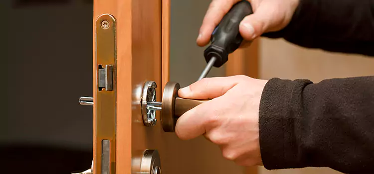 Semi Truck Locksmith Wilmette