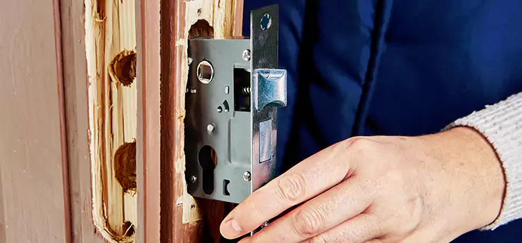 Garage Door Lock Replacement Wilmette