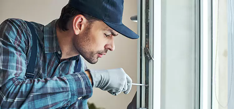 Emergency Response for Latch Issues Wilmette
